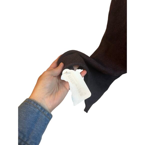 Thirty Five Kent Purple Cashmere Scarf - Picture 2 of 5